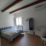 Casa Rasi בית הארחה 3*